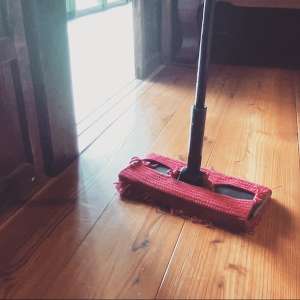 モップ。洗えるからと作ってみた。そりゃ掃除機のが掃除するには便利ですね。